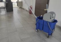 Καθημερινός καθαρισμός γραφείων τεχνικής εταιρείας στην Ηλιούπολη Καθημερινός καθαρισμός γραφείων τεχνικής εταιρείας στην Ηλιούπολη